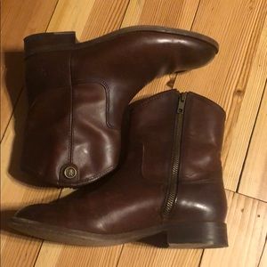 Frye Melissa Button short booties